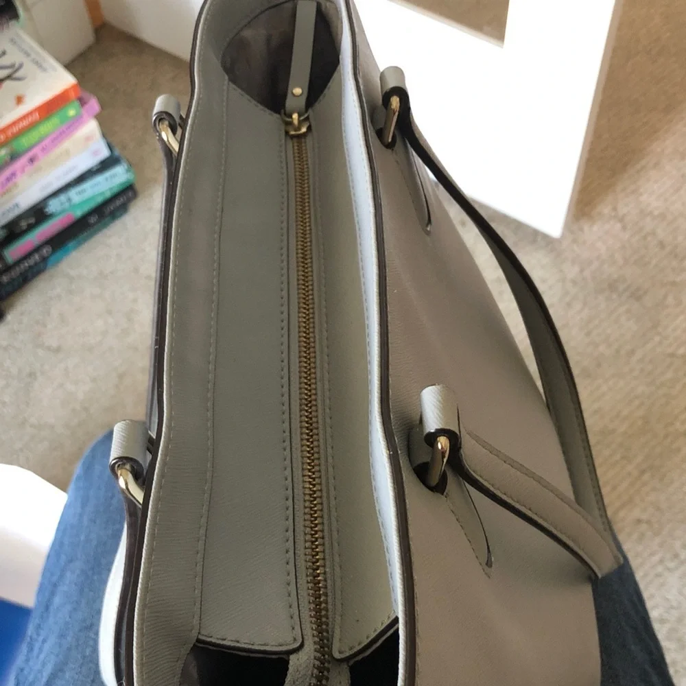 Kate Spade Light Gray Tote Bag - Picture 5 of 5